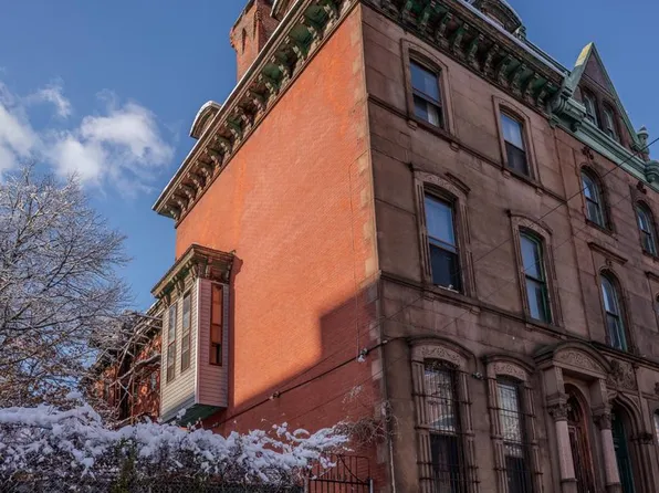 1522 N 16th St, Philadelphia, PA 19121