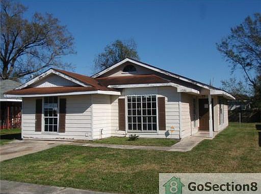 2nd image of 1720 Casa Calvo St