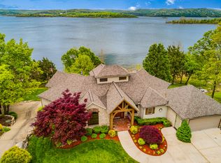 162 Longshore Dr, Blue Eye, MO 65611