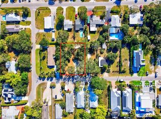 3054 Coco Ave, Naples, FL 34112