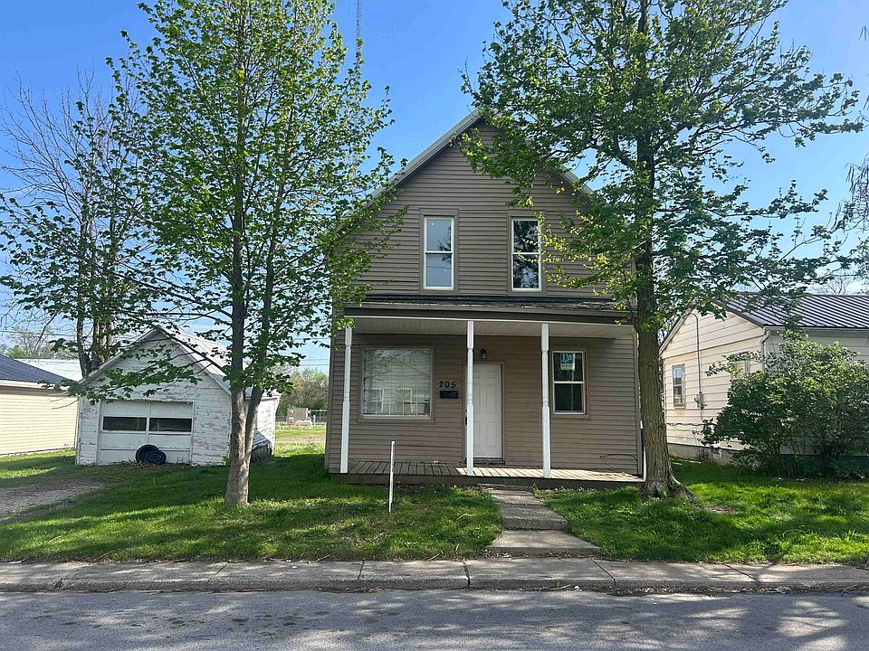 1st image of 205 W Grant St