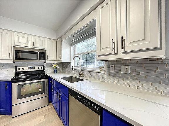 4th image of 508 7th Ave SW
