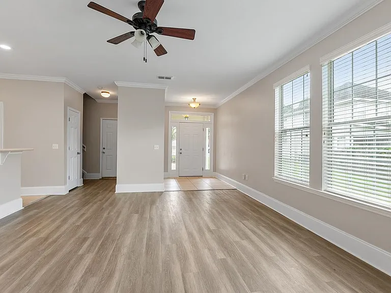 2602 Fenwood Ct — Photo 5
