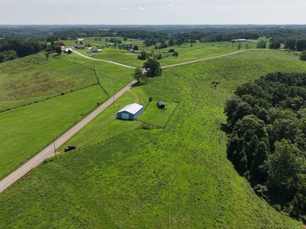 57222 Boston Rd, Barnesville, OH 43713