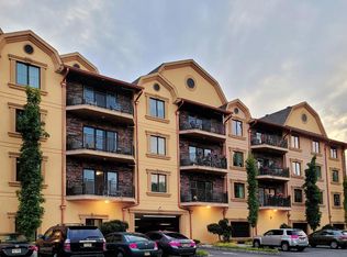10 Lower Notch Rd, Woodland Park, NJ 07424