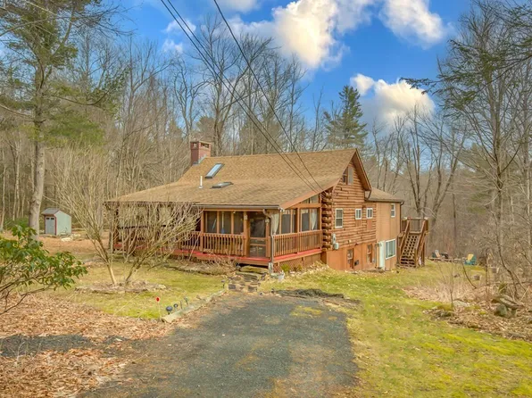 302 Fox Den Rd, Tolland, MA 01034