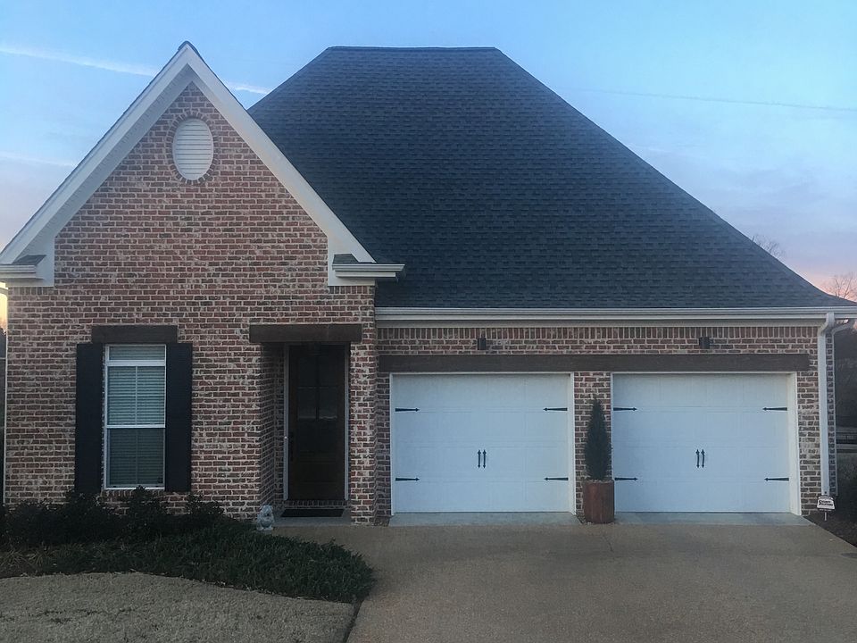 1st image of 81 W Briar Lake Dr