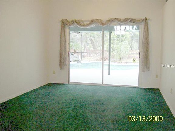2nd image of 916 Sloewood Ct