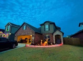 1421 Park St, Lowell, AR 72745
