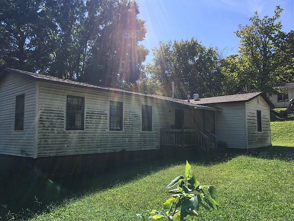 3rd image of 134 W Missouri