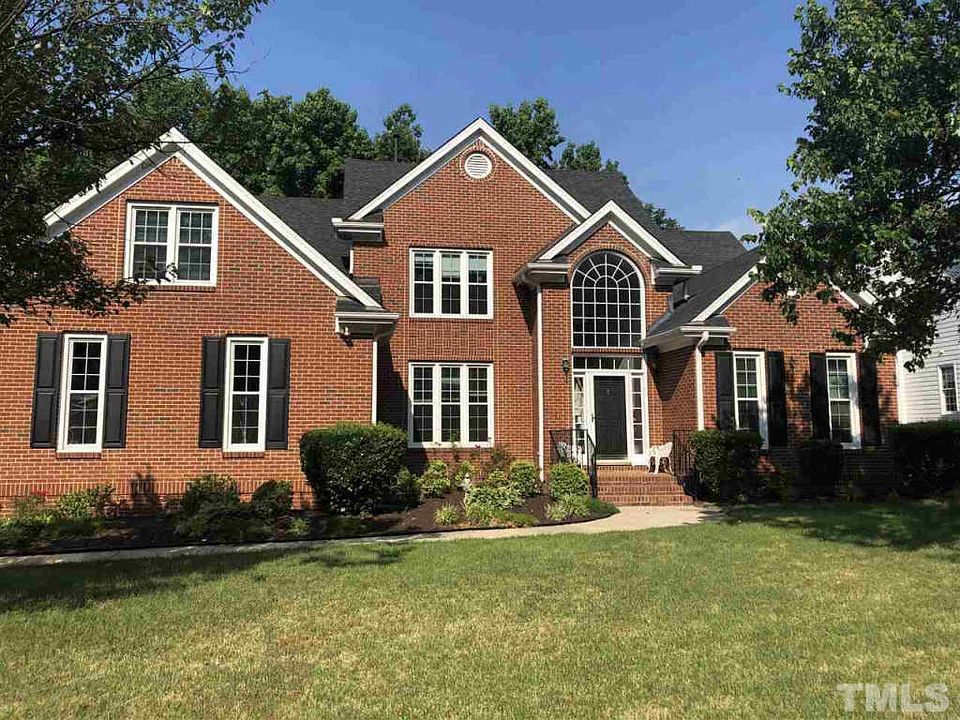 2nd image of 1005 Blackburn Rd