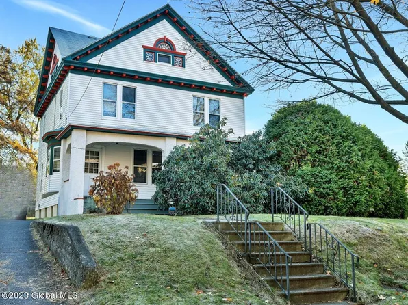 117 S Pine Avenue, Albany, NY 12208