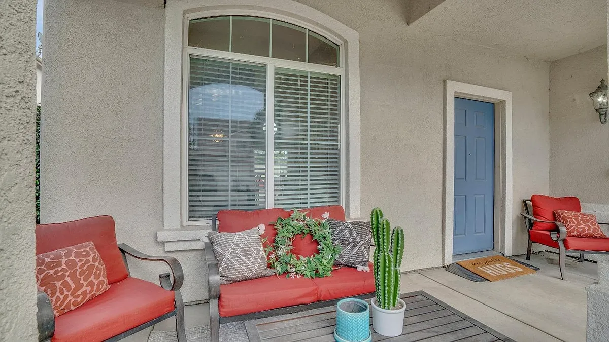 Building Photo - 4220 Crepe Myrtle Ln