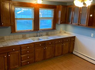 19 Victory Ave APT 3, Biddeford, ME 04005