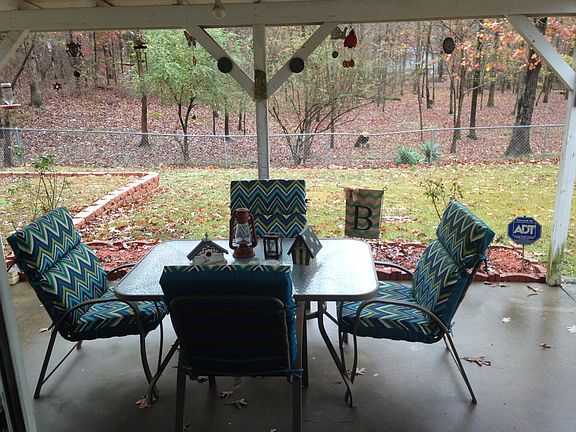 5th image of 216 Rolling Acres Dr