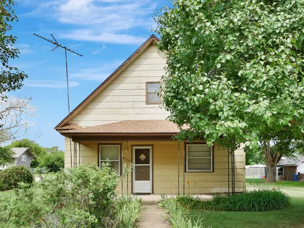 439 S Main St, Norwich, KS 67118