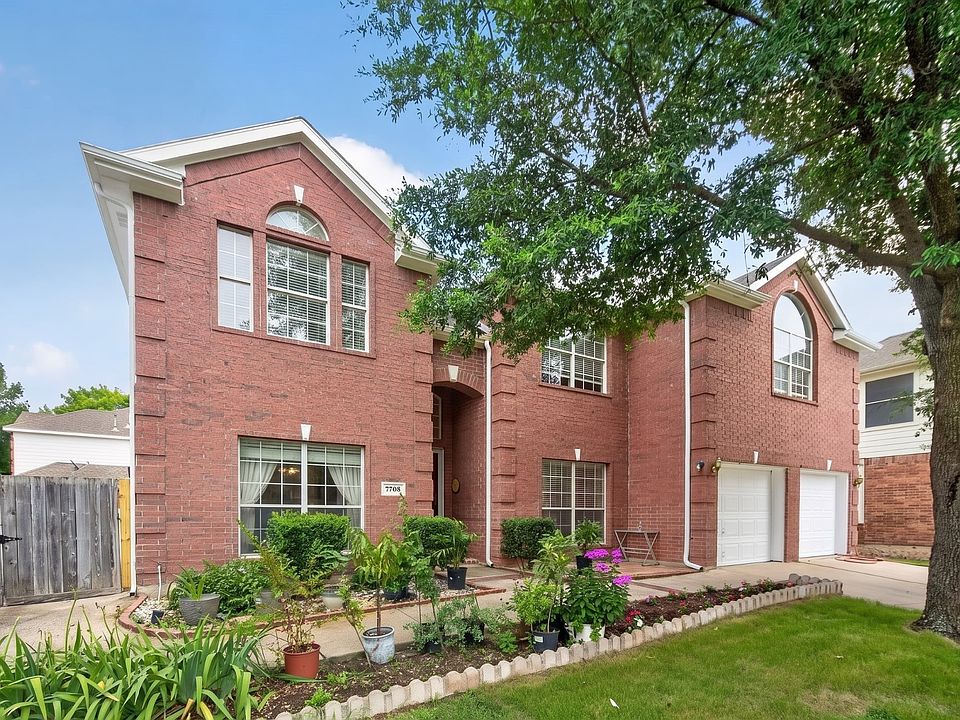 1st image of 7708 Buccaneer Cir