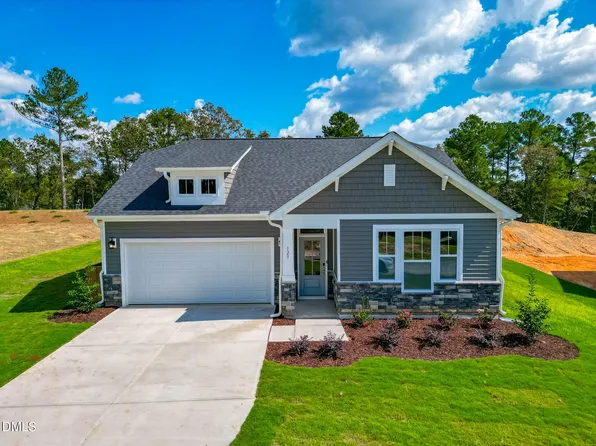 197 Eagle Rock Dr, Lillington, NC 27546
