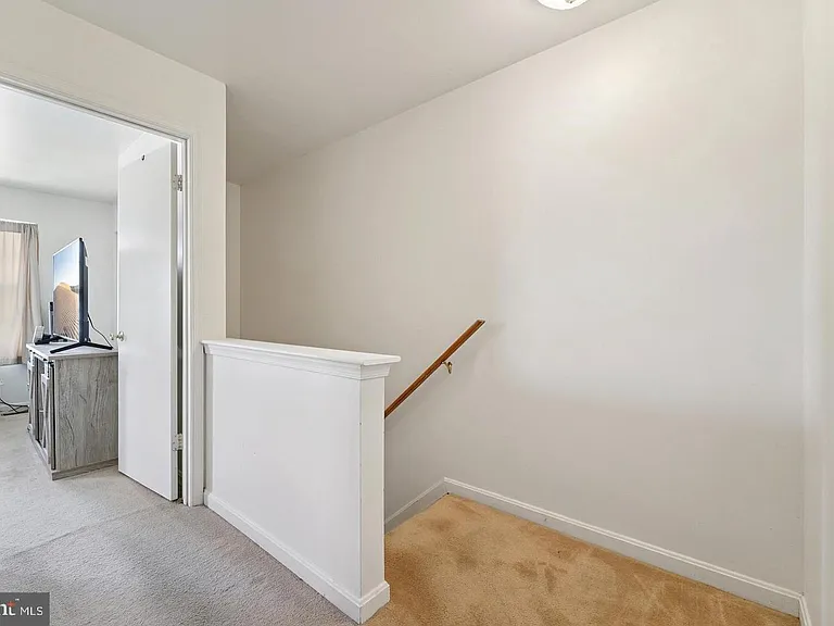 7206 Rutherford Green Cir — Photo 2