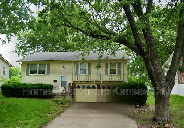 2nd image of 4201 S Milton Dr