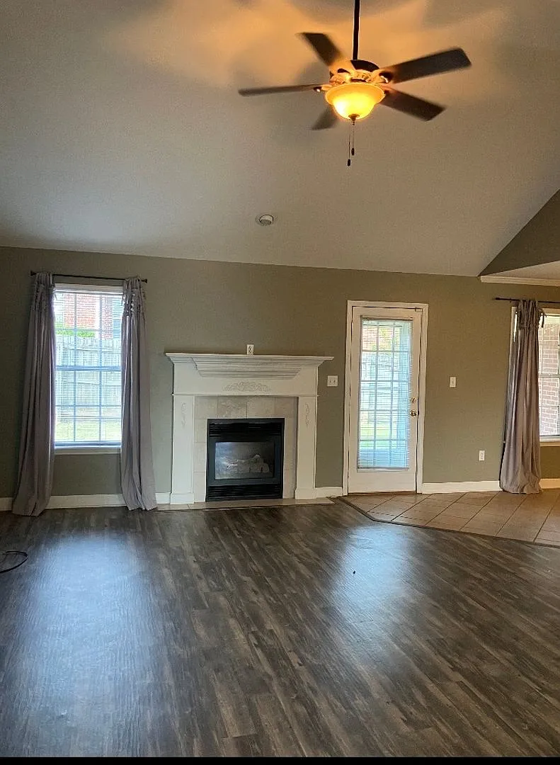 1737 Cedarwood Drive — Photo 3