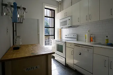 Rented by LG Fairmont Group