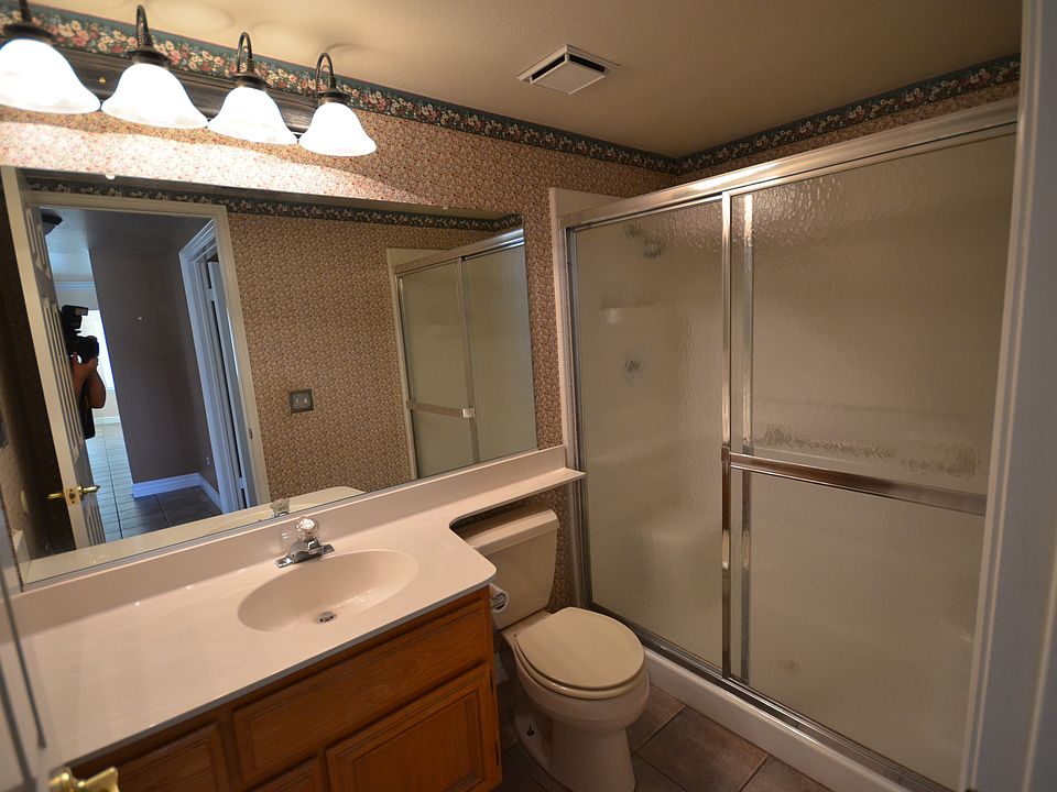 1st image of 42140 Lyndie Ln Unit 3