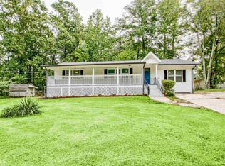 5215 Dixie Lake Rd, Union City, GA 30291