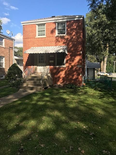 1st image of 14247 Greenbay Ave