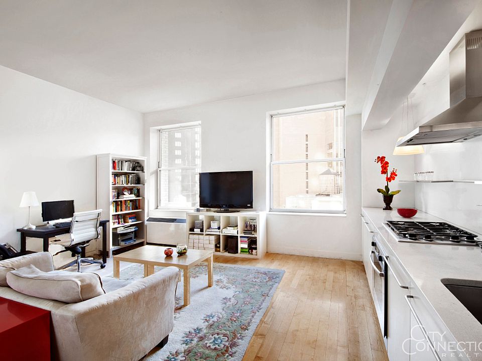 1st image of 15 Broad St APT 2628