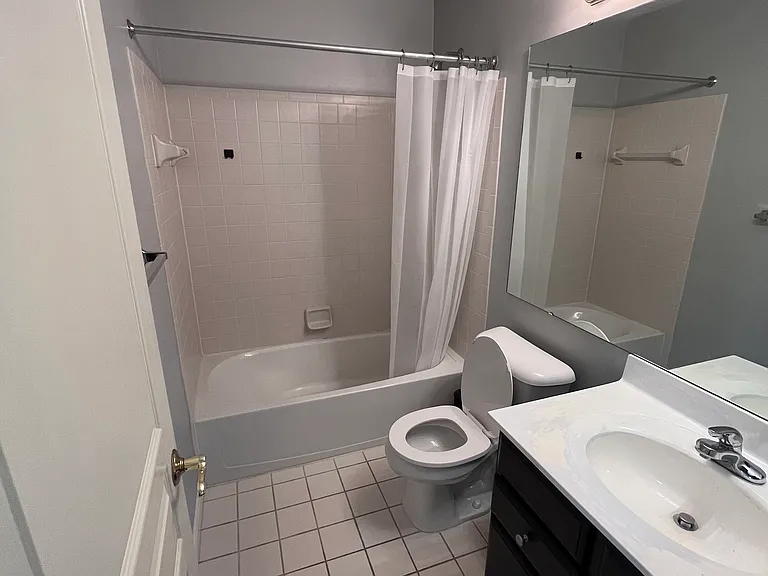 335 Skyview Ct — Photo 14