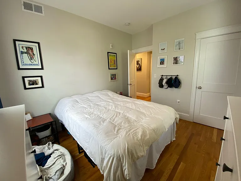 405 S Huntington Ave #2R — Photo 51