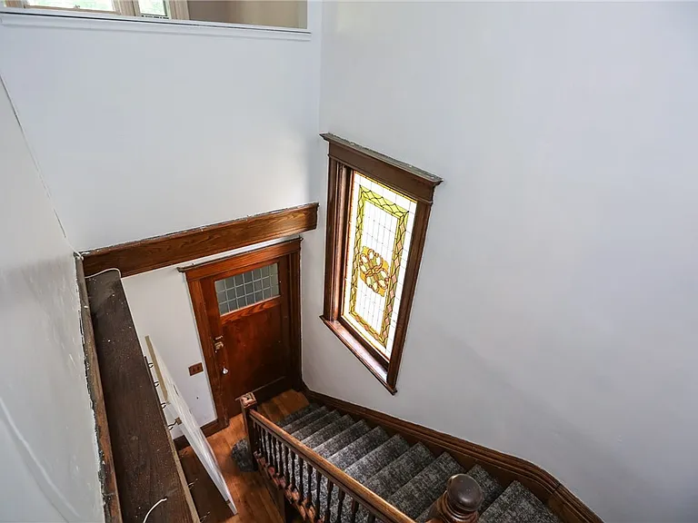 29 Birch Cres #UP — Photo 4