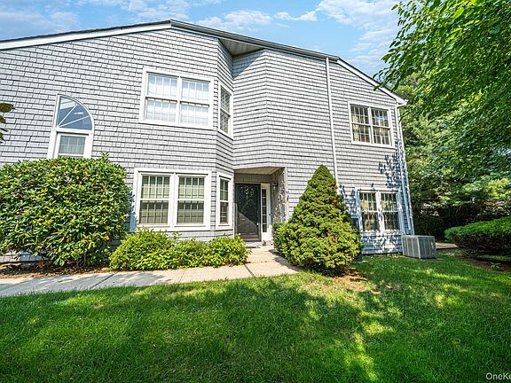 4th image of 188 Lakebridge Drive N