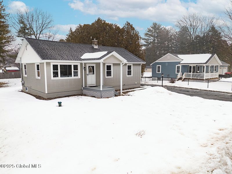 2nd image of 15 Jacobie Road