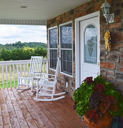5th image of 75 Copper Beach Ct