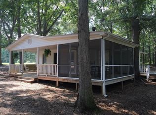 882 B Bailey Rd, Hartwell, GA 30643