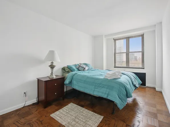 10 Huron Avenue image 21 of 37