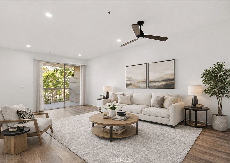 1st image of 20371 Bluffside Cir #B-105