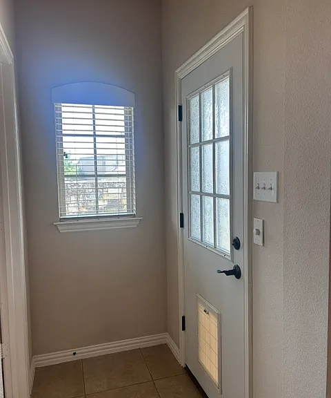 3004 Hereford Dr — Photo 20