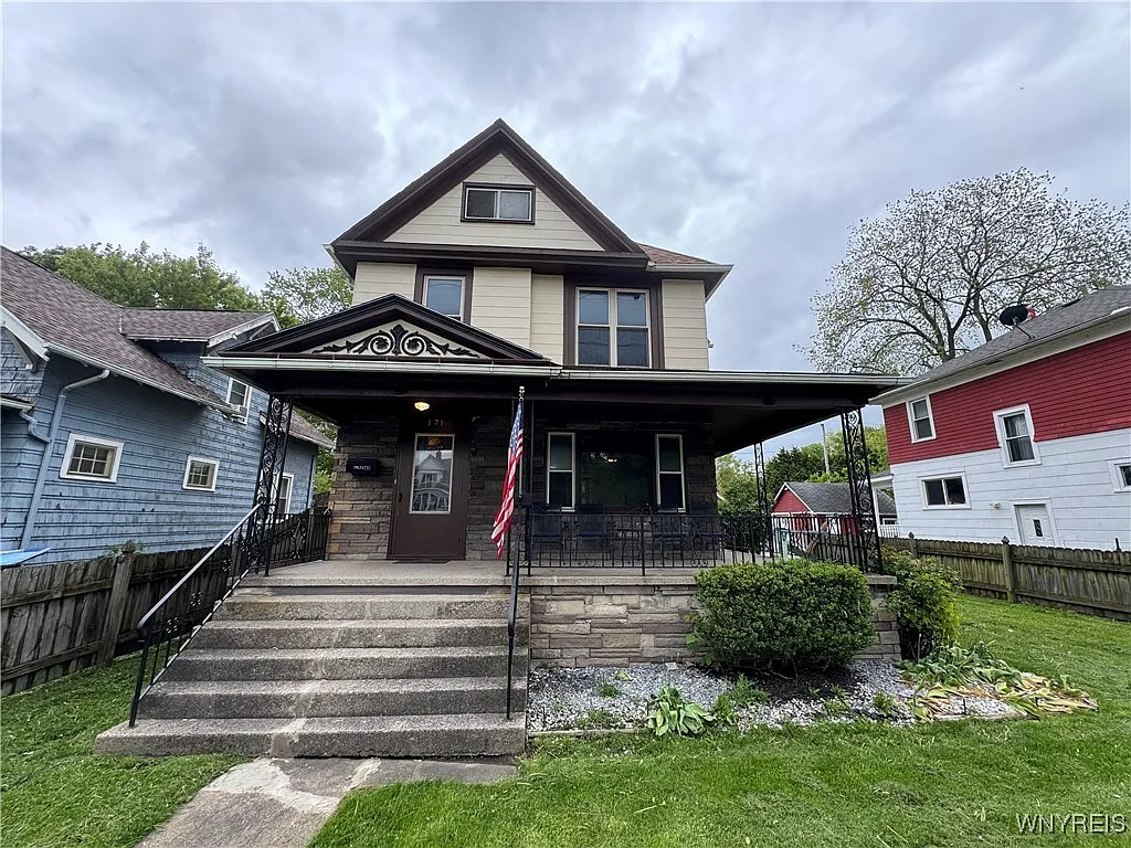 171 56th St photo 1