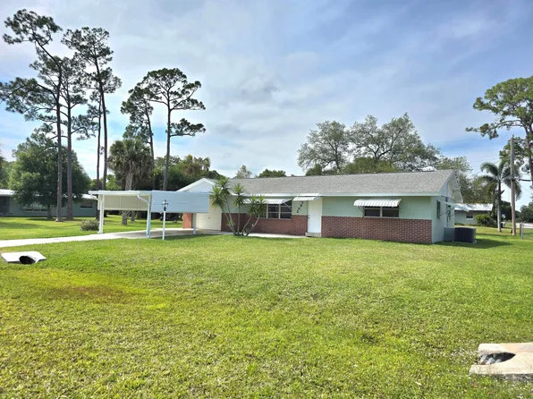 7902 Lockwood Drive, Fort Pierce, FL 34951