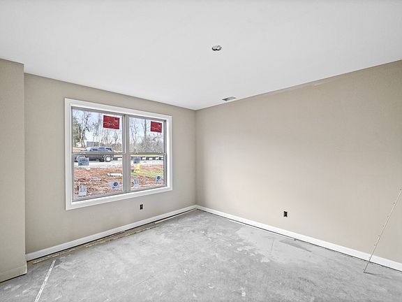 4th image of 66 Dunbar Lot 66