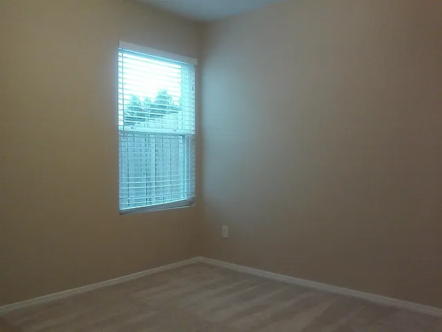 1226 Lasalle Dr — Photo 7
