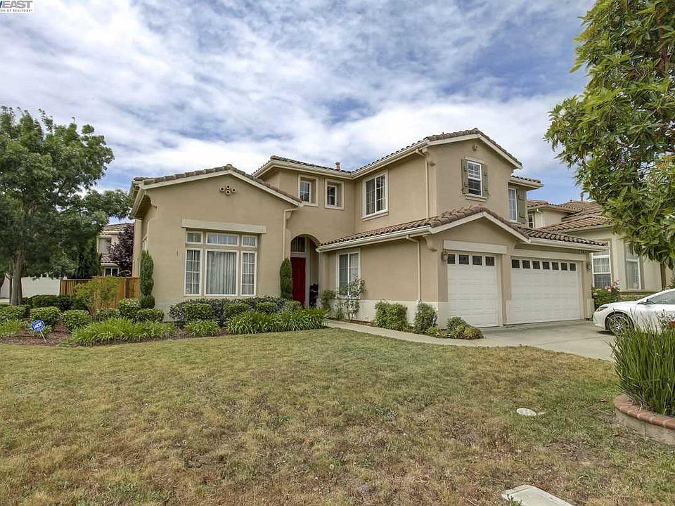 1st image of 34964 Eastin Dr