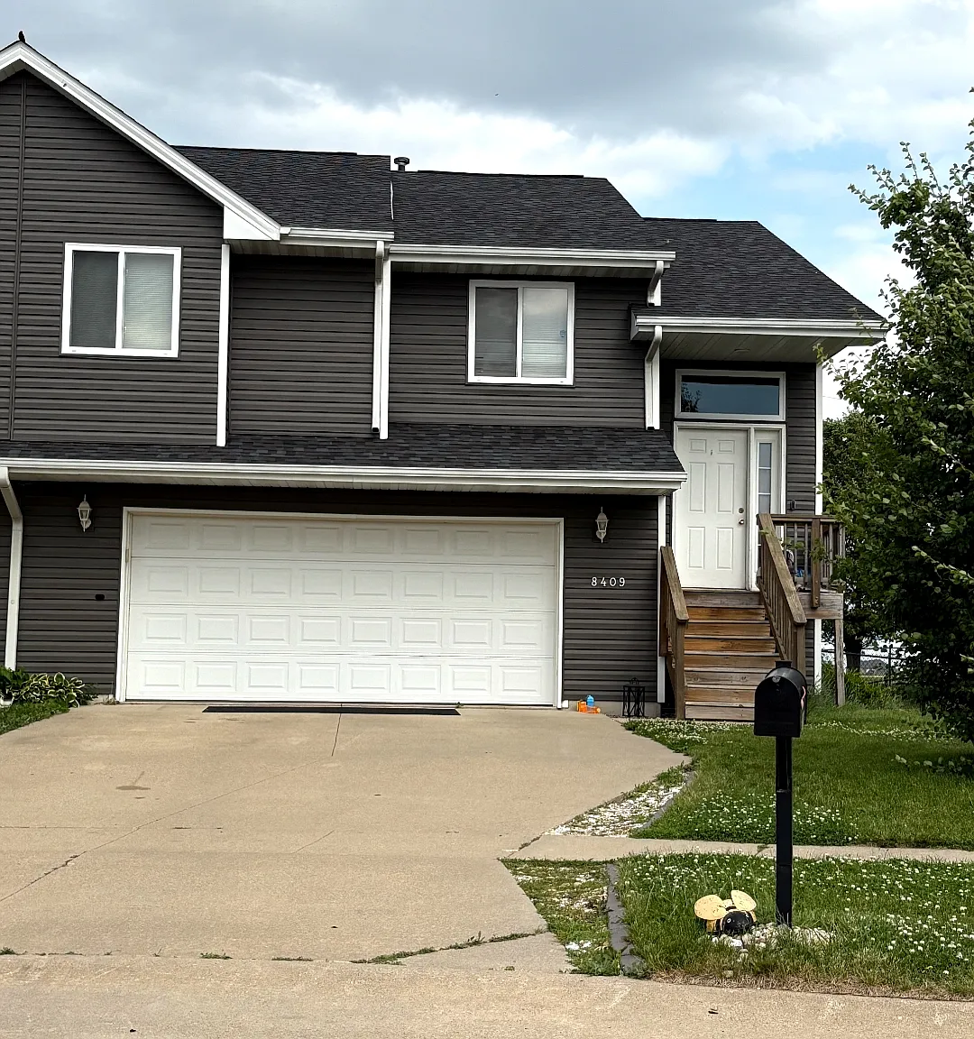 8409 Woodstone Ct SW — Photo 2
