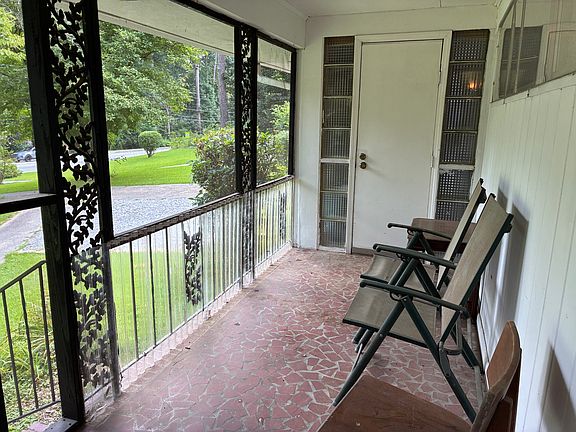 4th image of 2510 Headland Dr