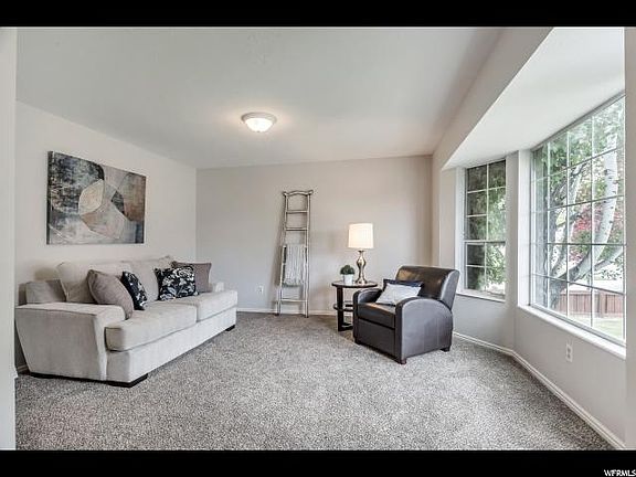 4th image of 1757 N 390 W