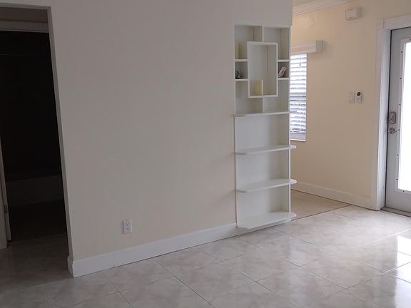 3rd image of 2214 NW 3rd Ave