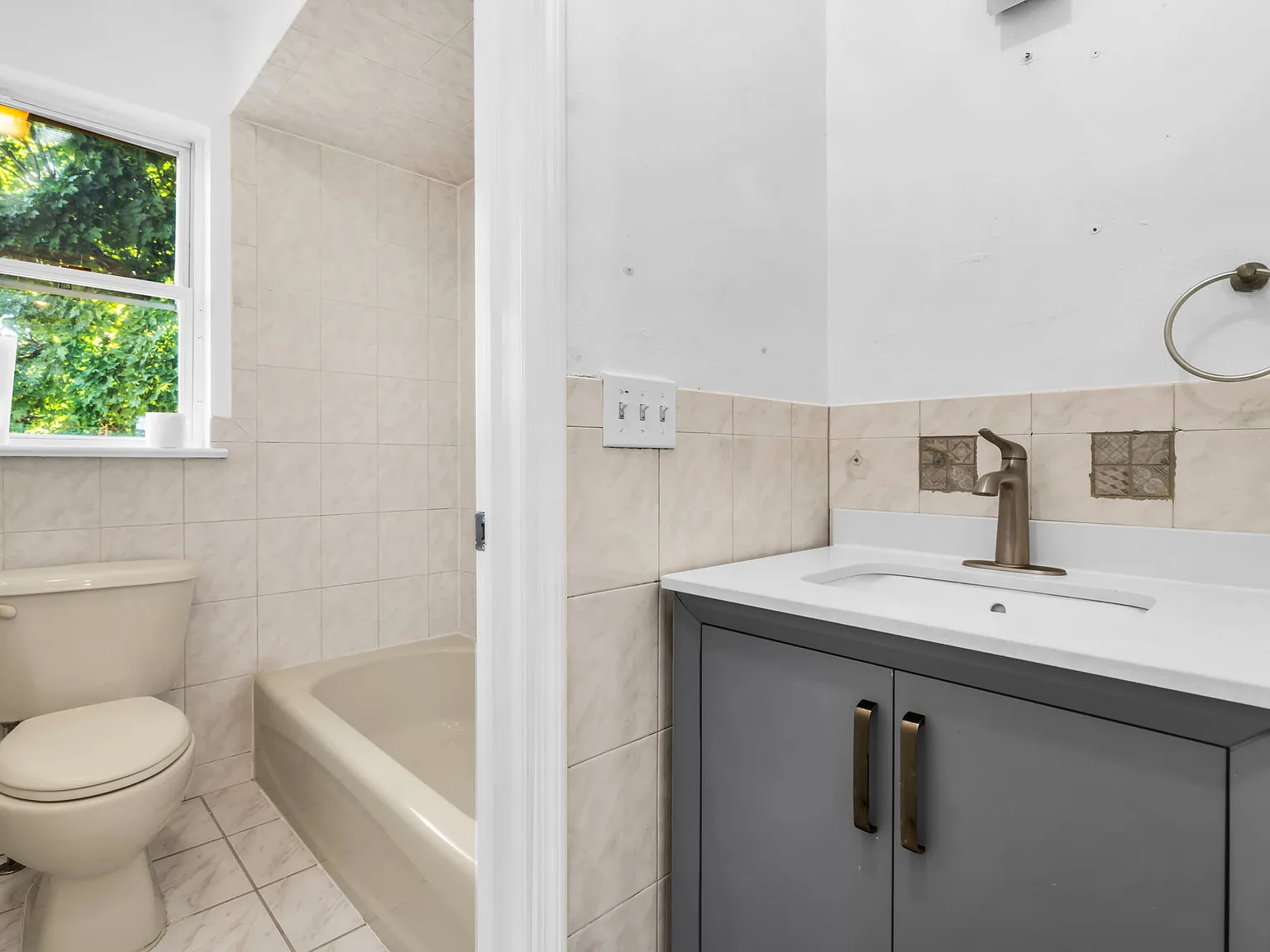 3 bed, 2600 sqft, $3,000 — Photo 4